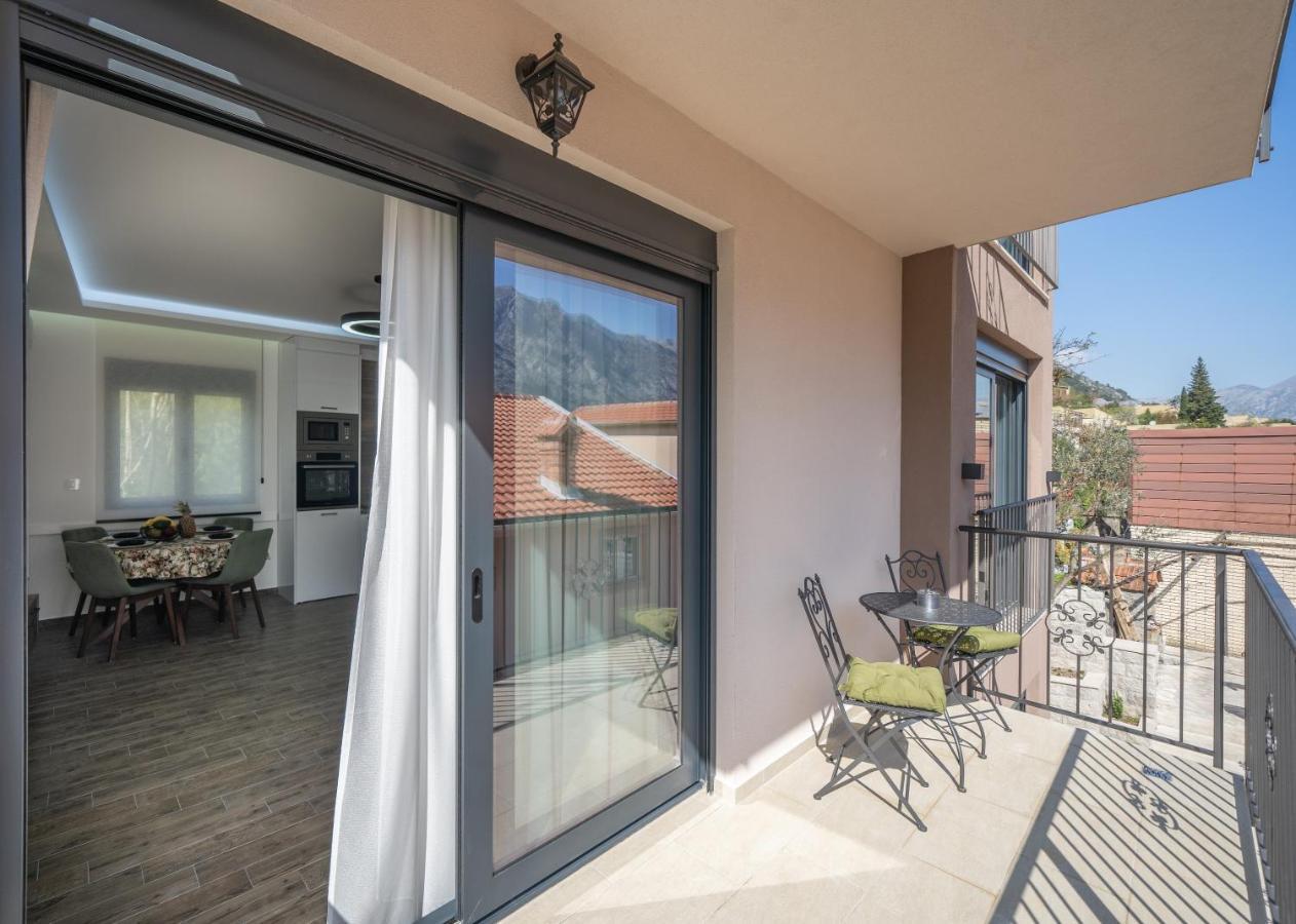 Marea Deluxe Apartments Kotor Bagian luar foto
