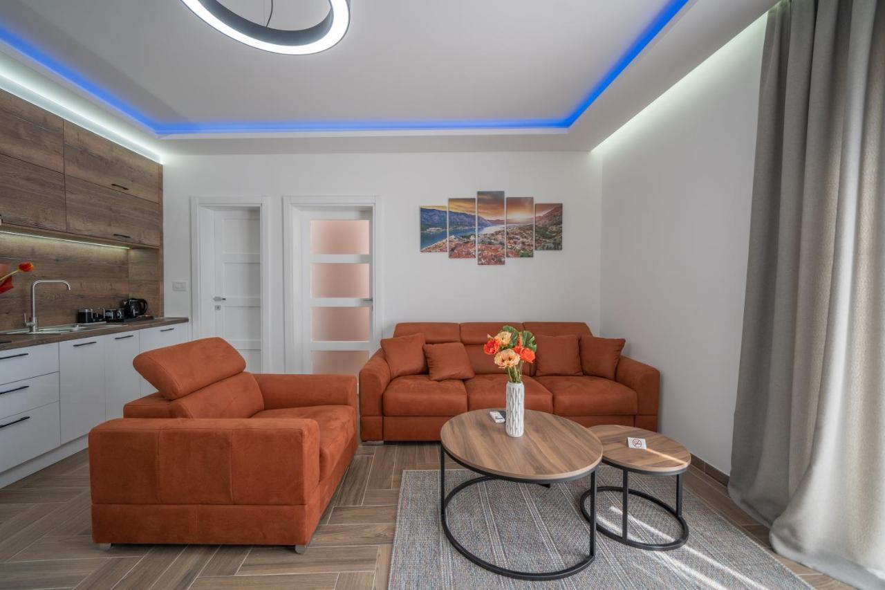 Marea Deluxe Apartments Kotor Bagian luar foto