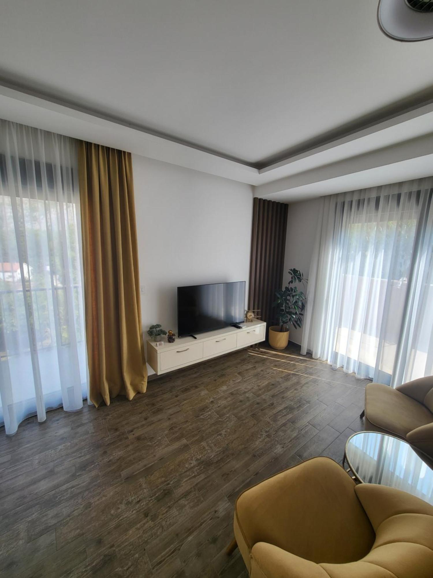 Marea Deluxe Apartments Kotor Bagian luar foto