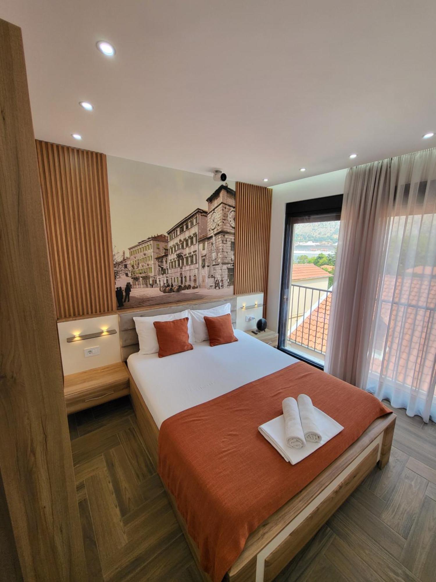 Marea Deluxe Apartments Kotor Bagian luar foto
