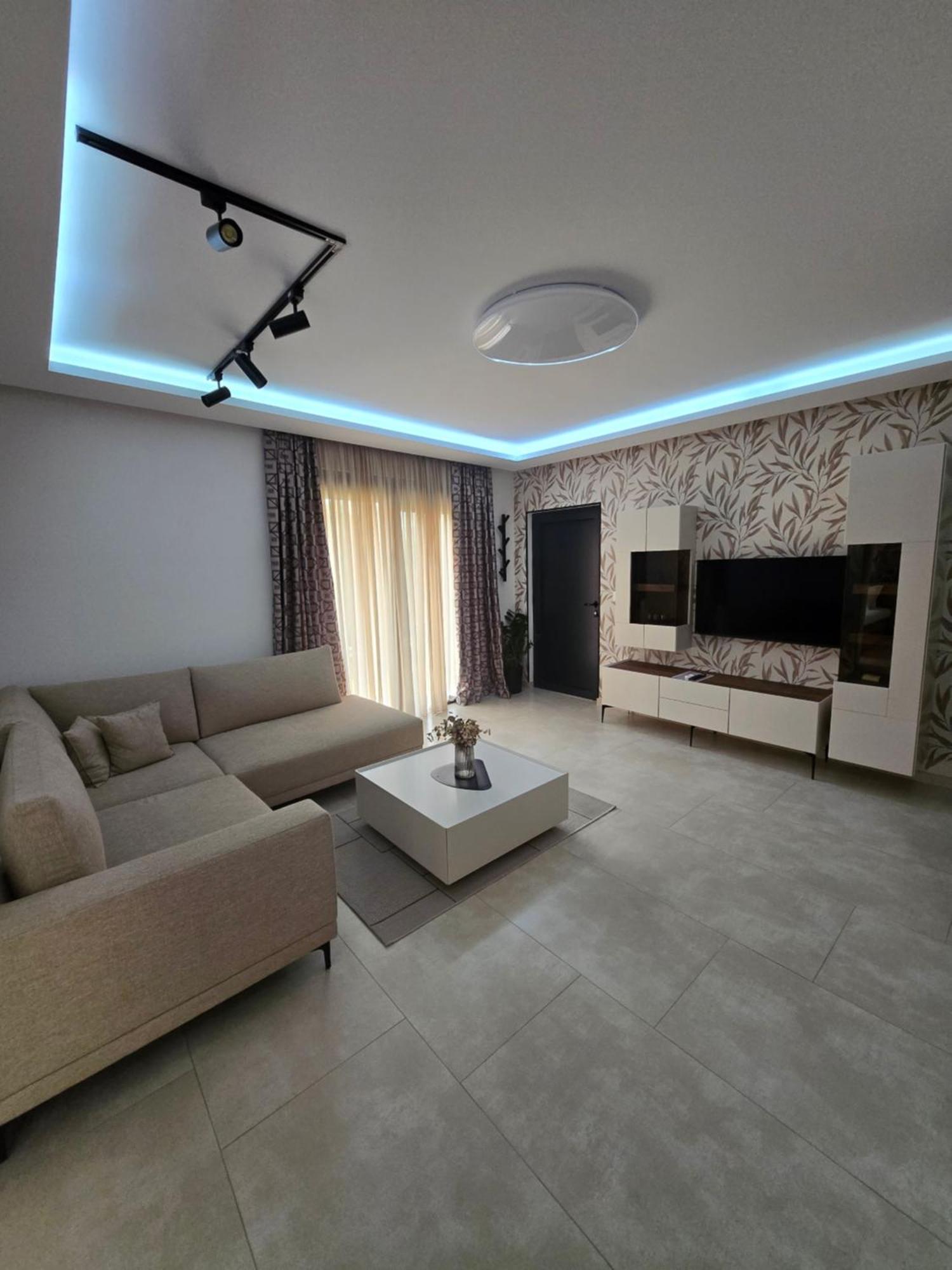Marea Deluxe Apartments Kotor Bagian luar foto